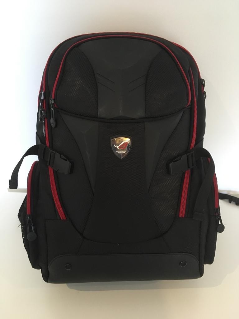 asus rog nomad backpack